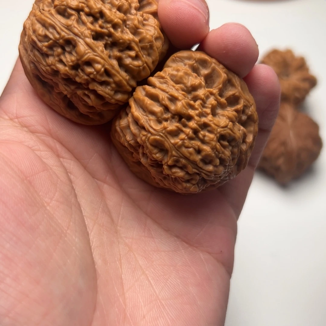 文玩核桃吊坠南疆