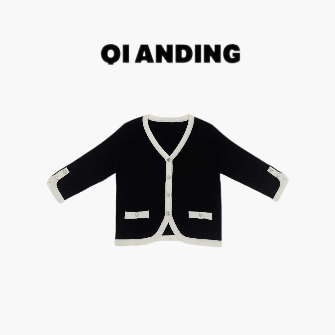 【QIANDING】2025“斯嘉丽”新款黑白撞色V领小众针织开衫2571