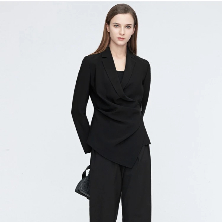 S·DEER女装设计感平驳领拼接不规则通勤黑色西装外套S21182210