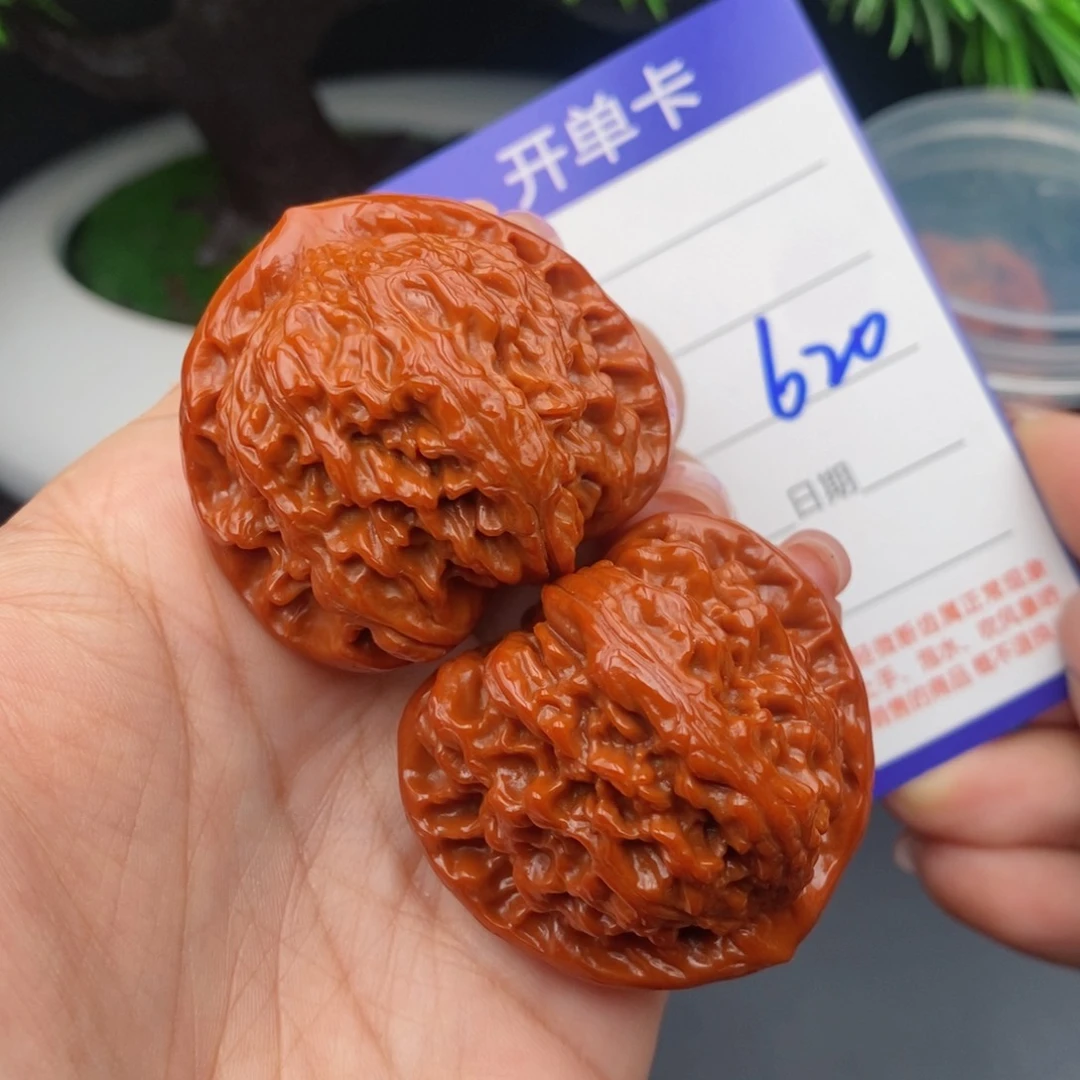 文玩核桃把件40红狮子620