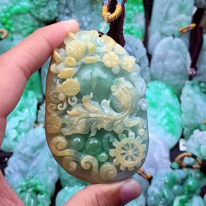 翡翠未镶嵌吊坠(不含链)绵****旅