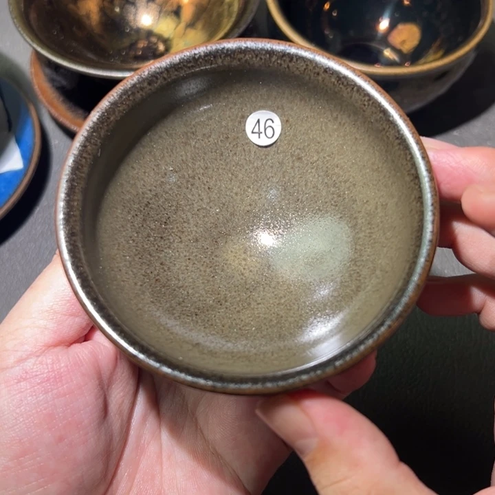 茶盏这个时候还没来