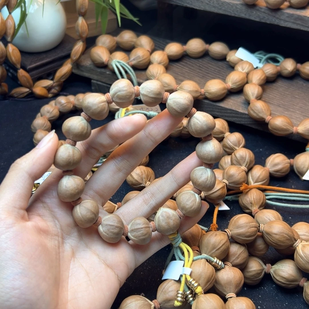 手串橄榄核壹****?17