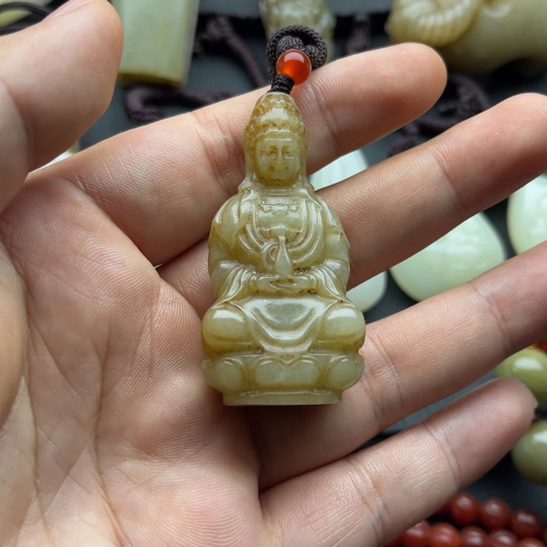 和田玉未镶嵌颈饰醉*青