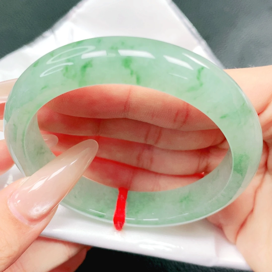 翡翠未镶嵌手镯57