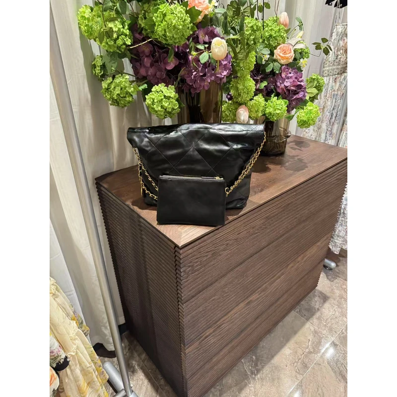 WW2025新款女士纯欲风休闲美式单肩包