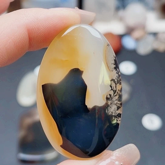 未镶嵌玛瑙/玉髓珠宝奇石