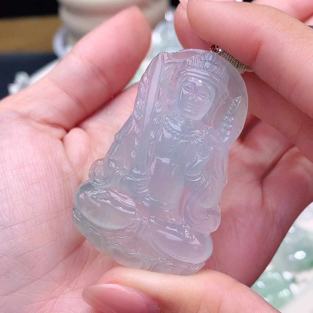 颈饰18K金镶嵌翡翠冰胶蓝底虚空藏