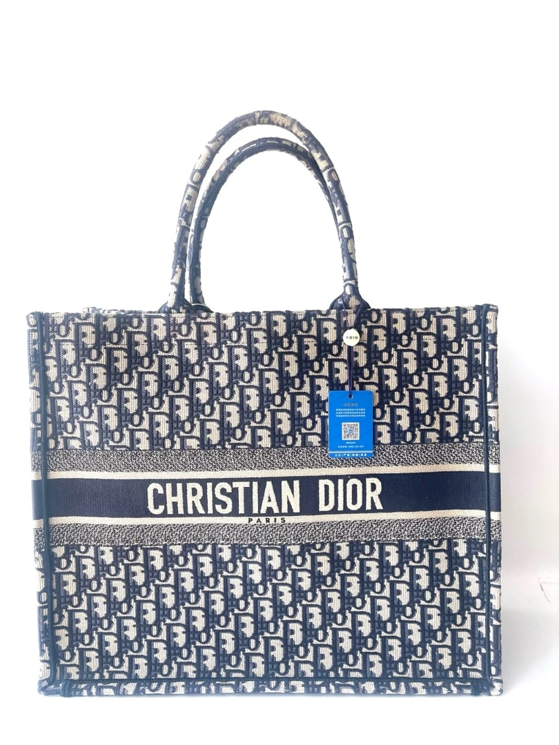 95新 DIOR/迪奥 安洁利严选 迪奥老花刺绣托特单肩包 WHZ511125