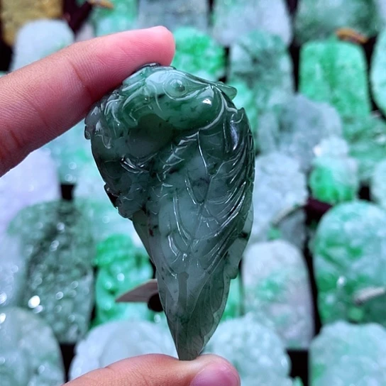 翡翠未镶嵌吊坠(不含链)