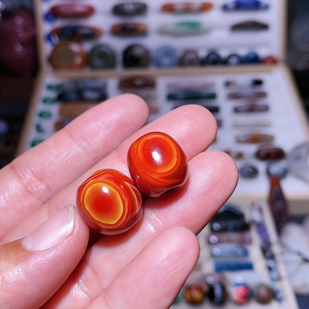 玛瑙吊坠未镶嵌人**途…