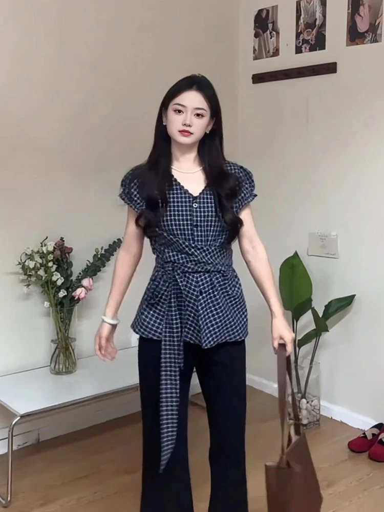 大码胖mm法式复古格纹短袖衬衫女夏季收腰绑带蕾丝边拼接V领上衣