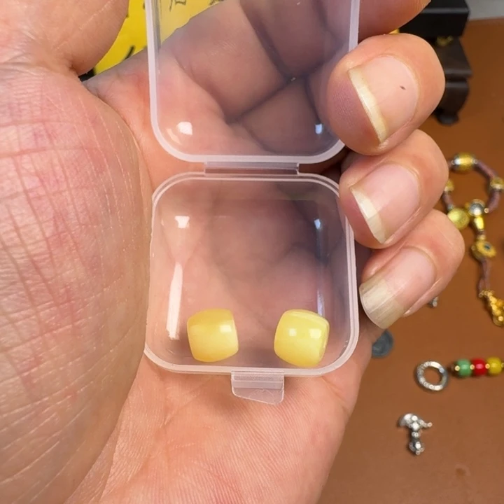 合成碳硅石铜合金文玩配饰蜜小辣老型8