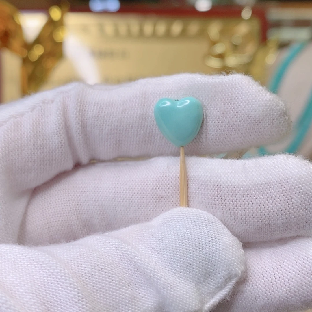 绿松石雕件未镶嵌