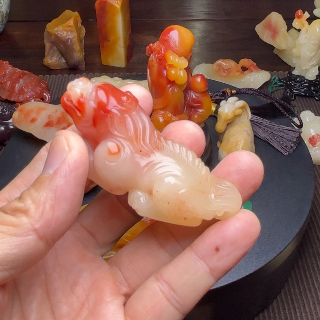 用***1寿山石寿山石芙蓉手把件