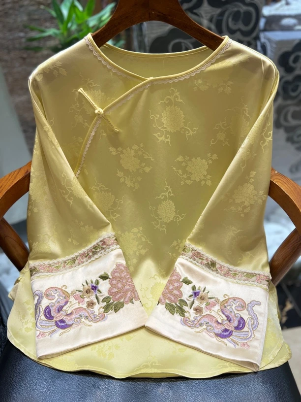 新中式女装中国风改良汉服复古气质刺绣百搭上衣圆领春夏