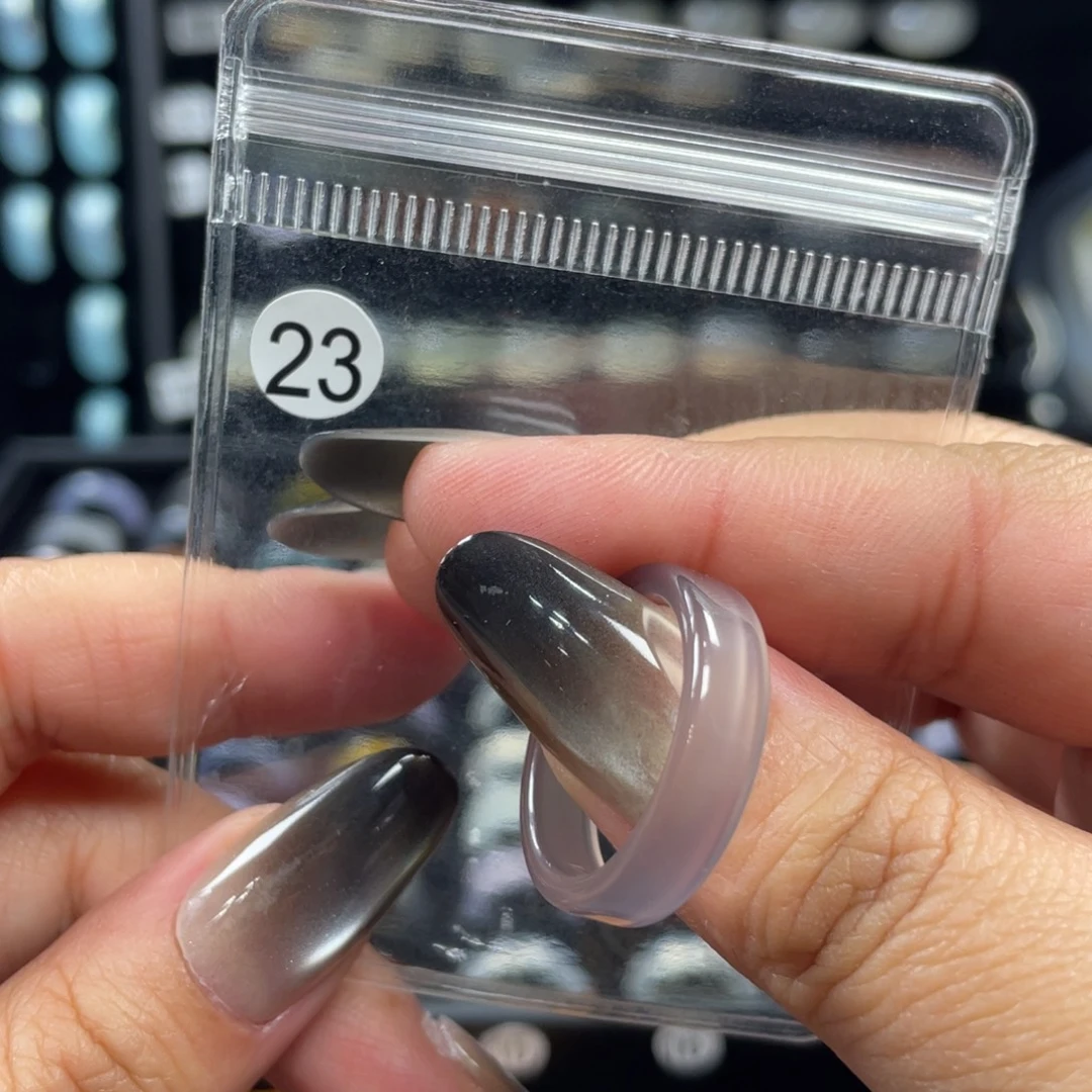 玛瑙/玉髓未镶嵌戒指23号港码22直径19.6（非质量问题.不退不换）