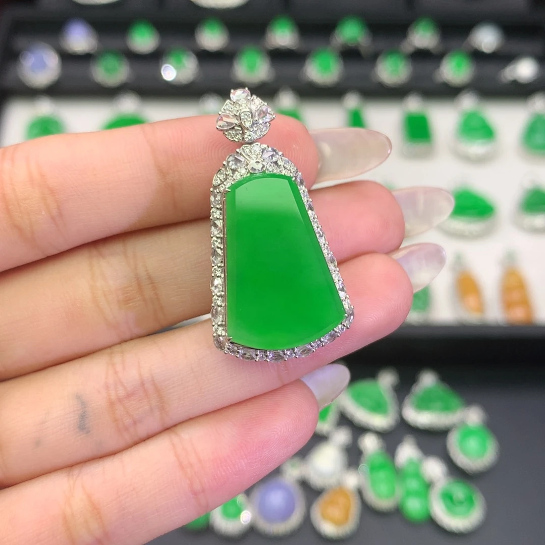 翡翠18K金镶嵌吊坠(不含链)