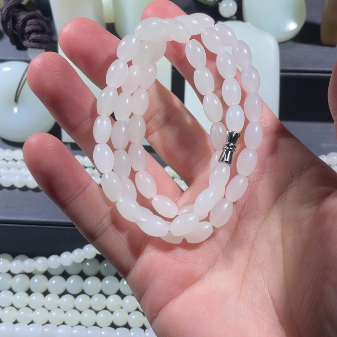 和田玉未镶嵌吊坠(不含链)米粒