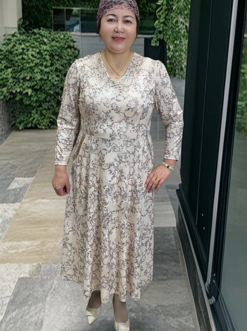 【新疆包邮】夏季新款碎花裸色收腰显瘦气质典雅复古甜美妈妈连衣裙