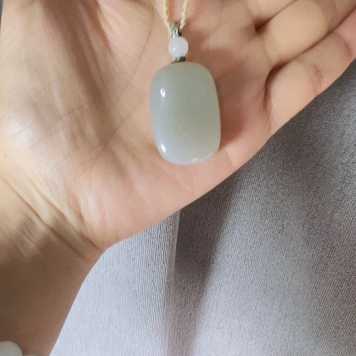 就***名和田玉未镶嵌颈饰