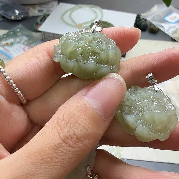 和田玉银S925镶嵌颈饰065