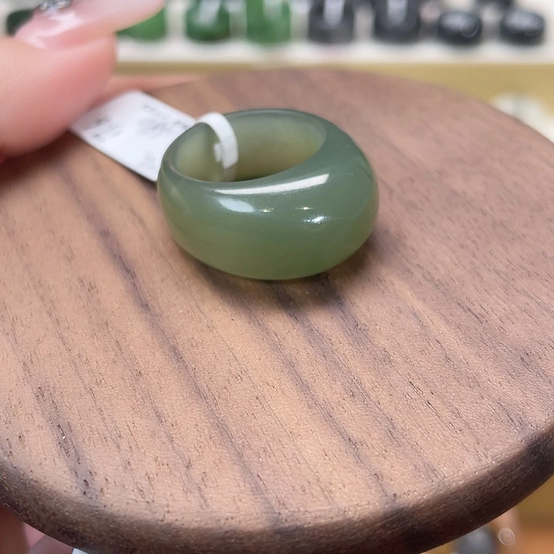 和田玉戒指未镶嵌10-17.7