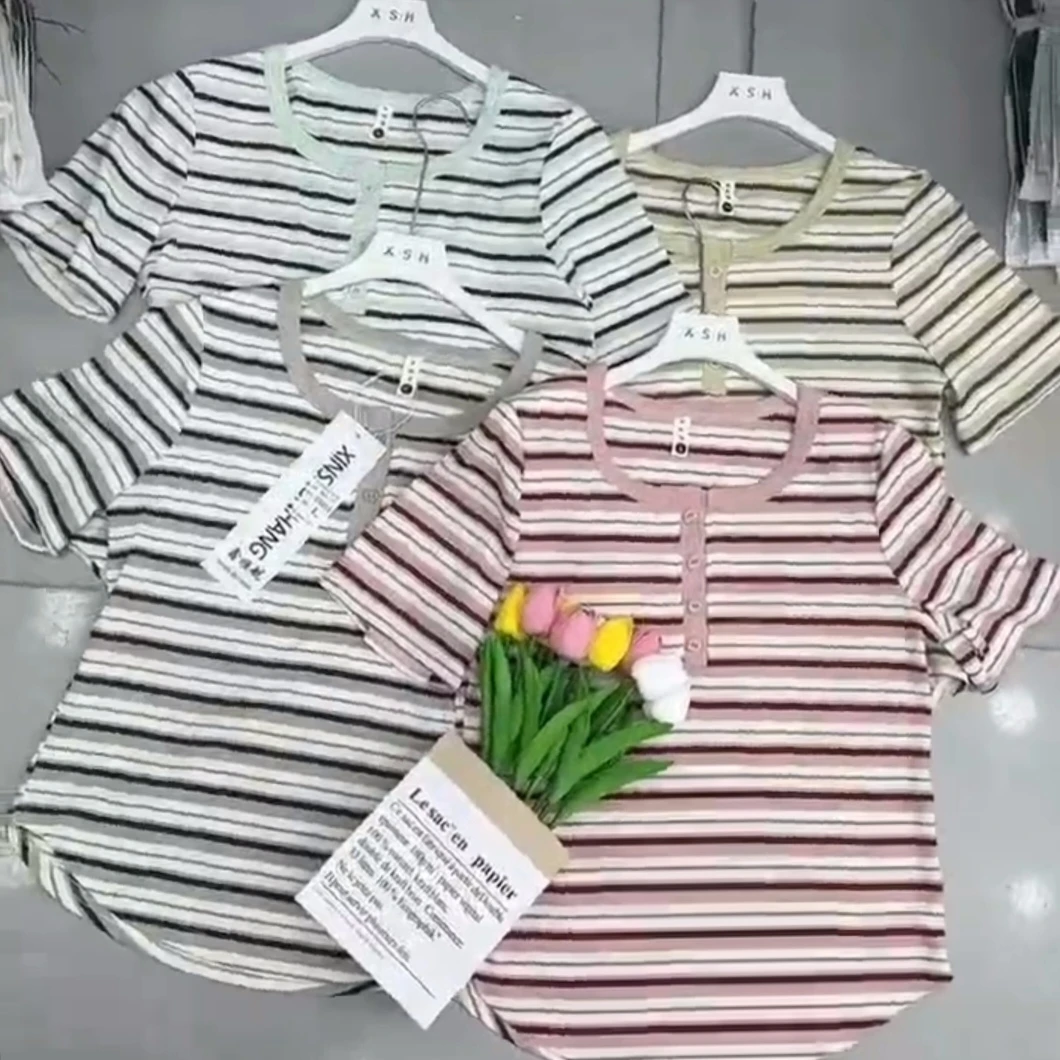 25029条纹圆领短袖常规款T恤