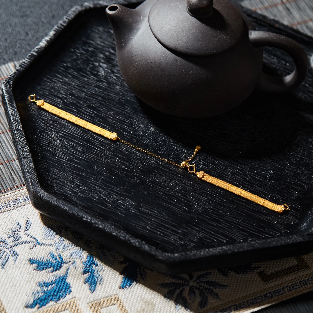 【云上雅岚】18K金表带款手链-多样性发一件#XYGD139121-B