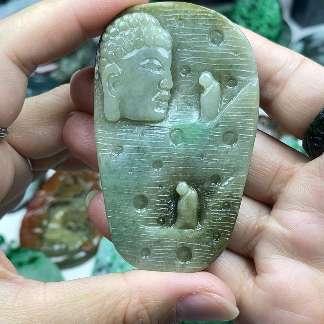 颈饰未镶嵌翡翠牌子