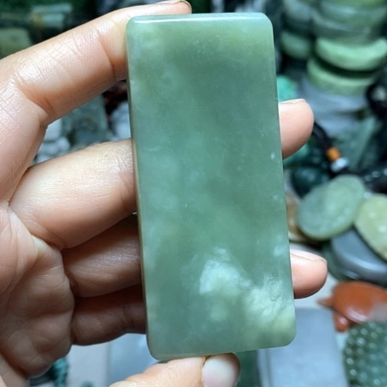 未镶嵌和田玉（糖玉）珠宝半成品