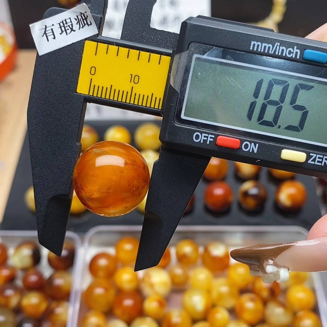 虫珀未镶嵌裸石蜜蜡829
