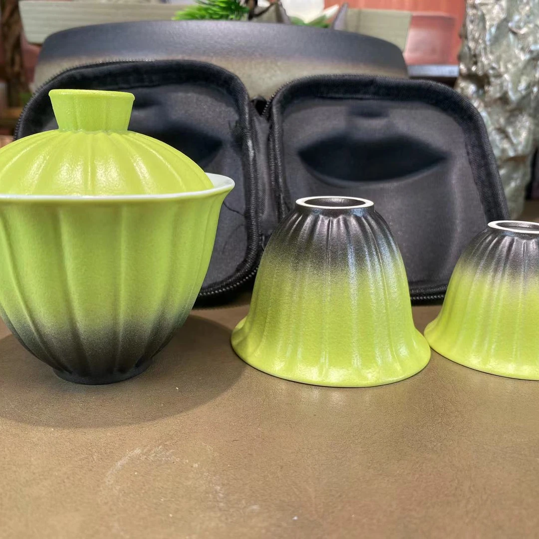 【瓷里】路宝绿黑渐变盖碗+大杯+小杯旅行套组H049