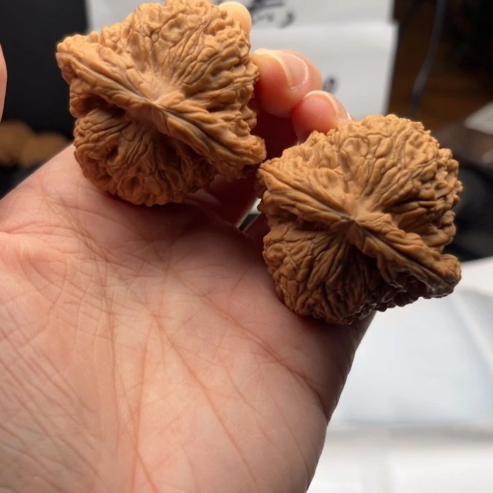 文玩核桃吊坠南疆46