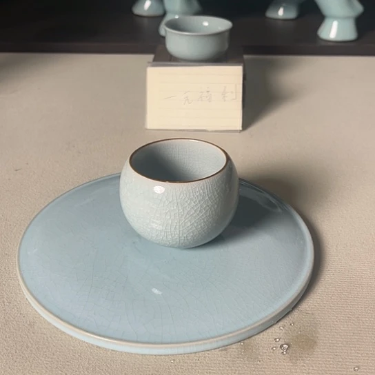 青焱汝瓷冰片龙蛋杯