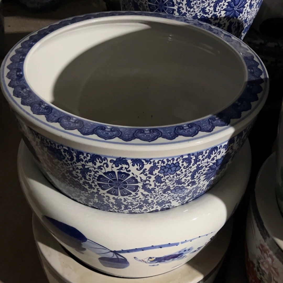 瓷片缠枝莲52.8888888