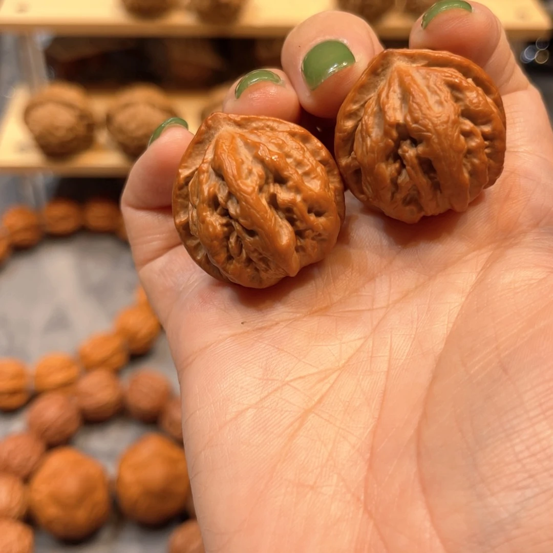 桃核把件龙爪纹大粗筋