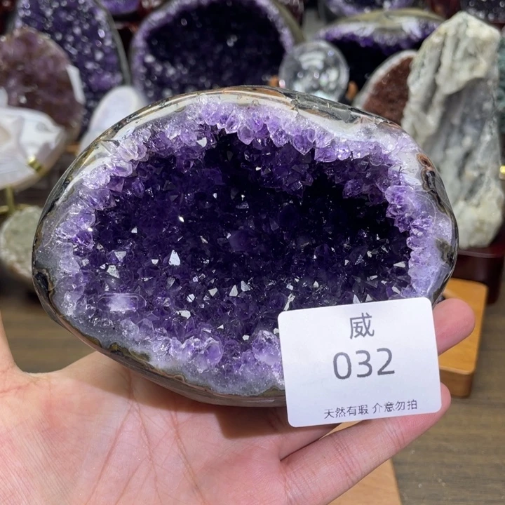 未镶嵌珠宝半成品水晶