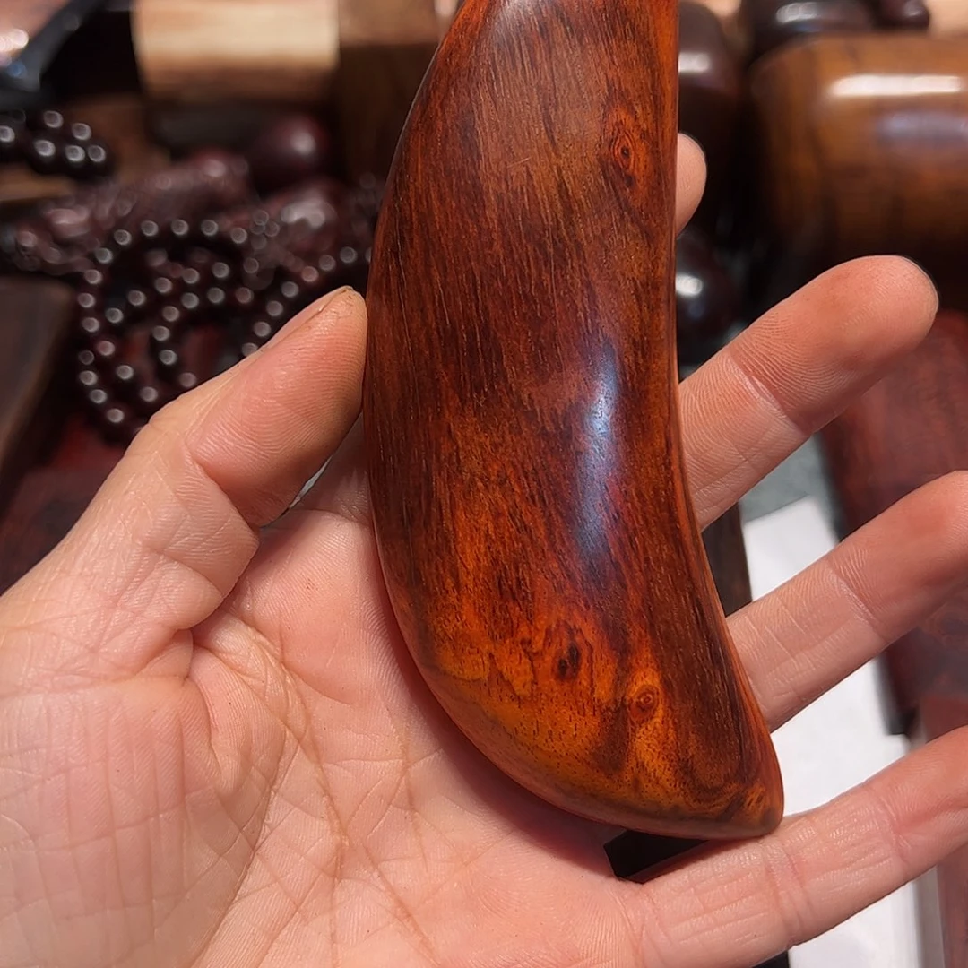 交趾黄檀（大红酸枝）m**s