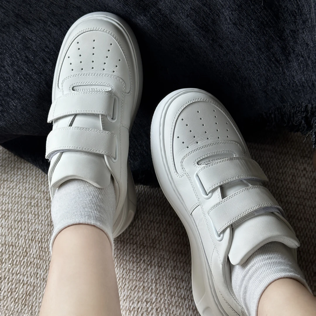 马思纯同款魔术贴小白鞋女24新款厚底增高运动休闲鞋秋季