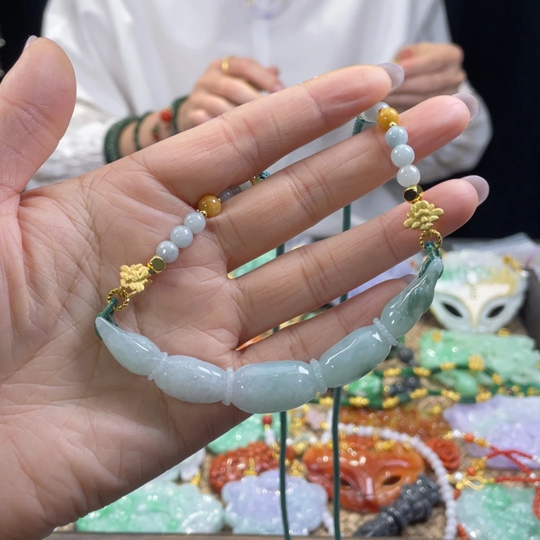 翡翠颈饰未镶嵌代编织