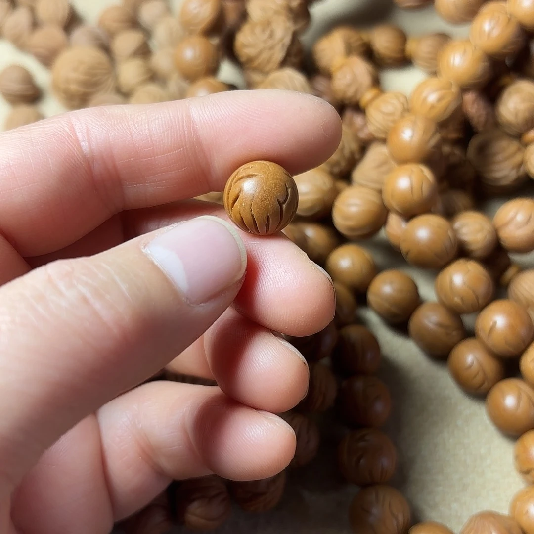 桃核吊坠一**秋秦岭龙文光洙1.2尺18颗