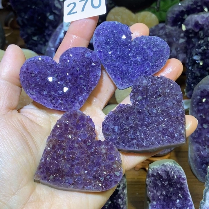 紫晶未镶嵌大型摆件（非配饰）