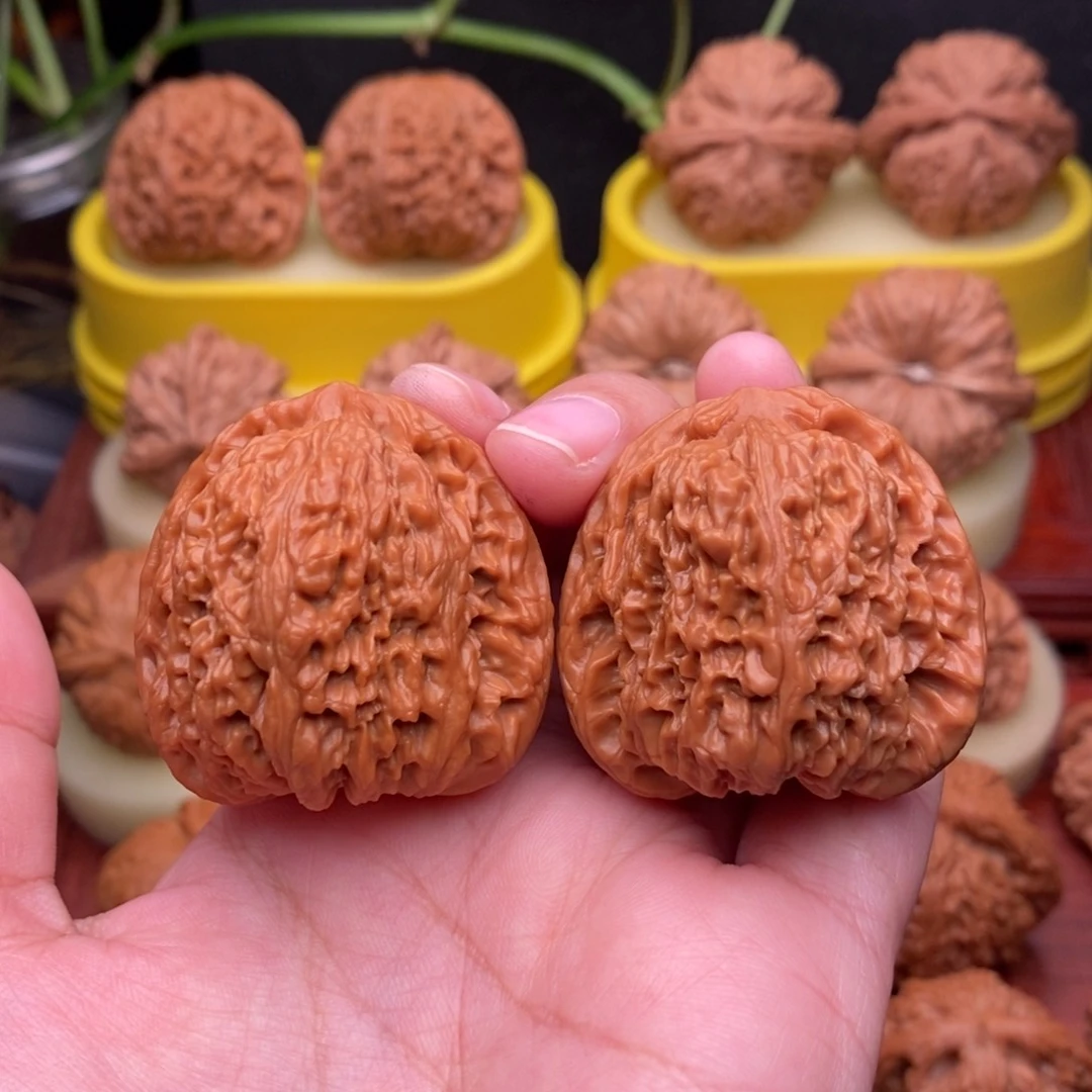 把件文玩核桃青***.40“红皮”涿鹿南疆石