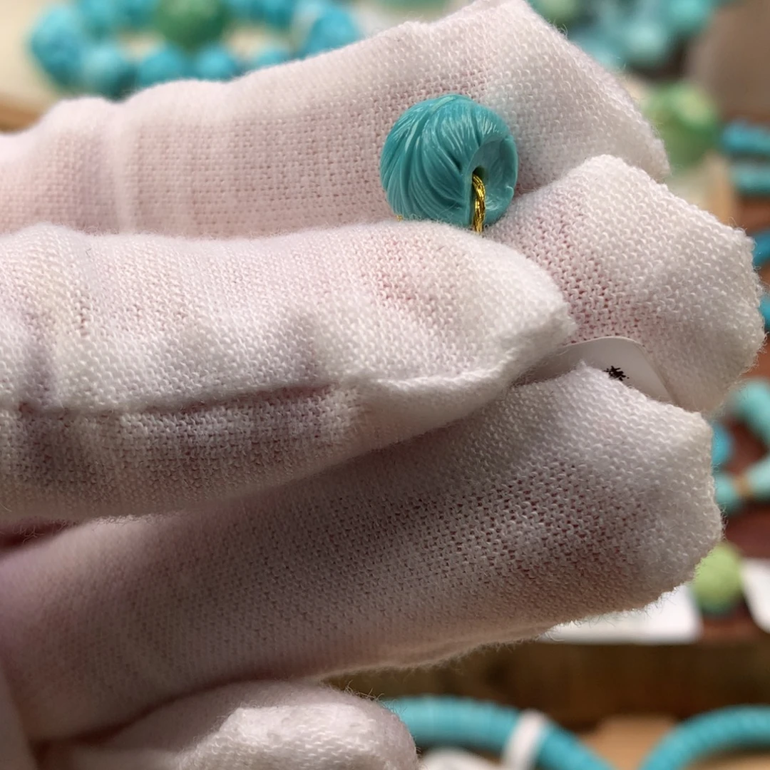 绿松石未镶嵌珠宝奇石高瓷玉化蓝绿羽毛扣9.9*7.3mm