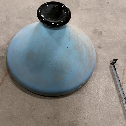 微瑕，不明火，口径20厘米，蓝色