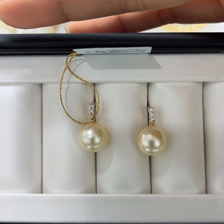海水珍珠耳饰18K金镶嵌11-12mm