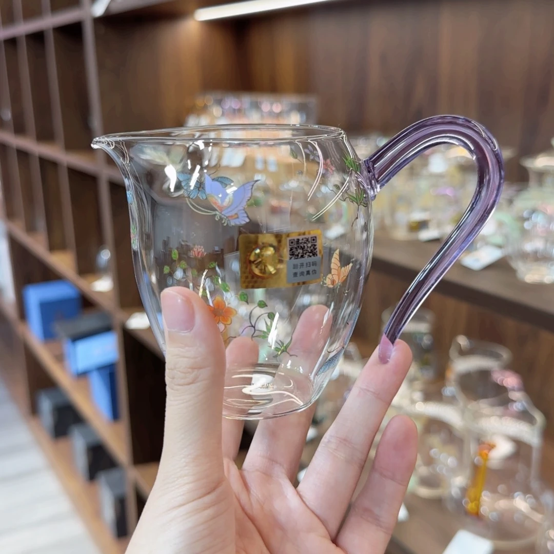 禾器蝶恋花怡然浅紫色