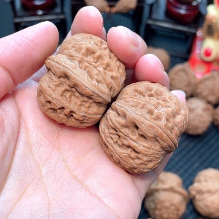 原装平谷元宝3.9全品无修。