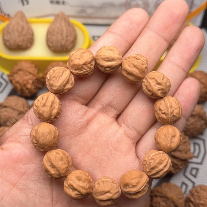 文玩核桃把件赤龙手串